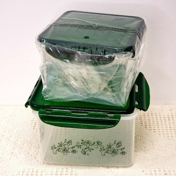 2 Sets of 2 Nesting Food storage containers - Picture 2 of 14